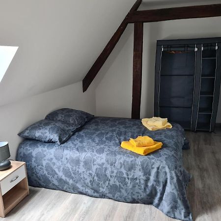 Aux Remparts Du Chateau 세단 외부 사진